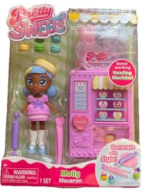 Molly Macaron Pink Vending Machine Playset